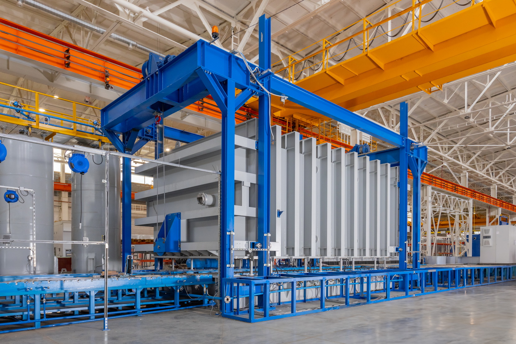 Автоматизированная установка Hedrich для осушки баков ТМГ и заливки масла